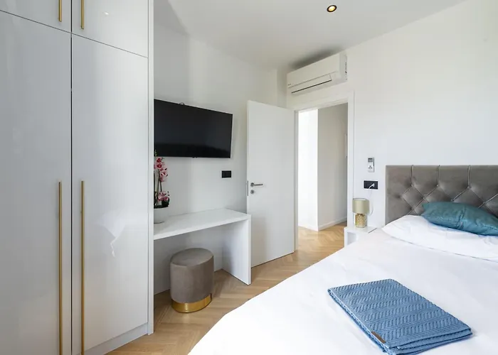 Rausion Luxury Apartman