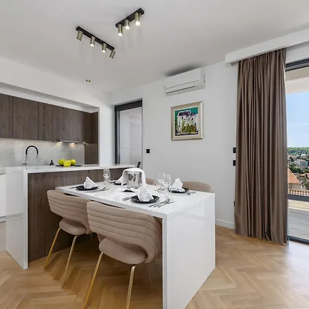 Apartmán Rausion Luxury *