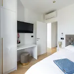 Rausion Luxury Apartment