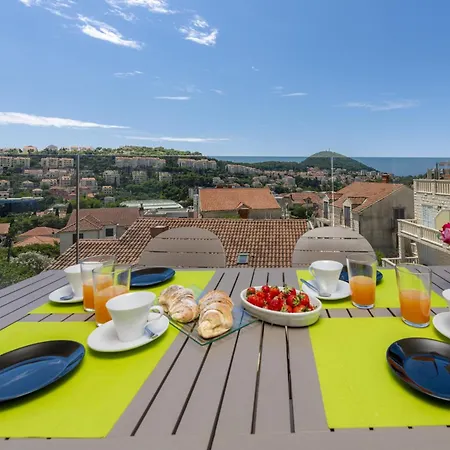 Apartament Rausion Luxury *
