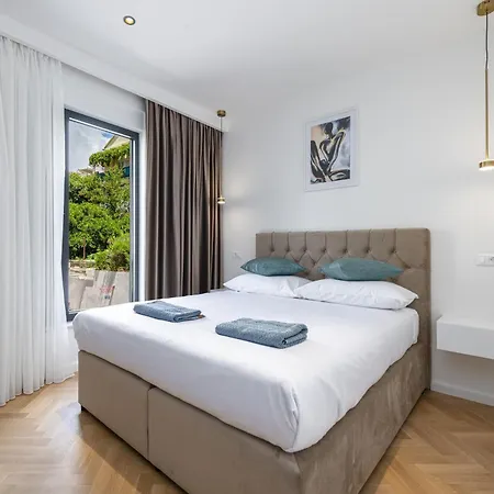 Rausion Luxury Dubrownik