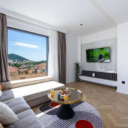 Rausion Luxury Apartment