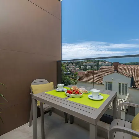 Rausion Luxury Apartman
